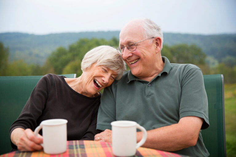 Cash Out My Life Insurance Policy: Happy senior couple