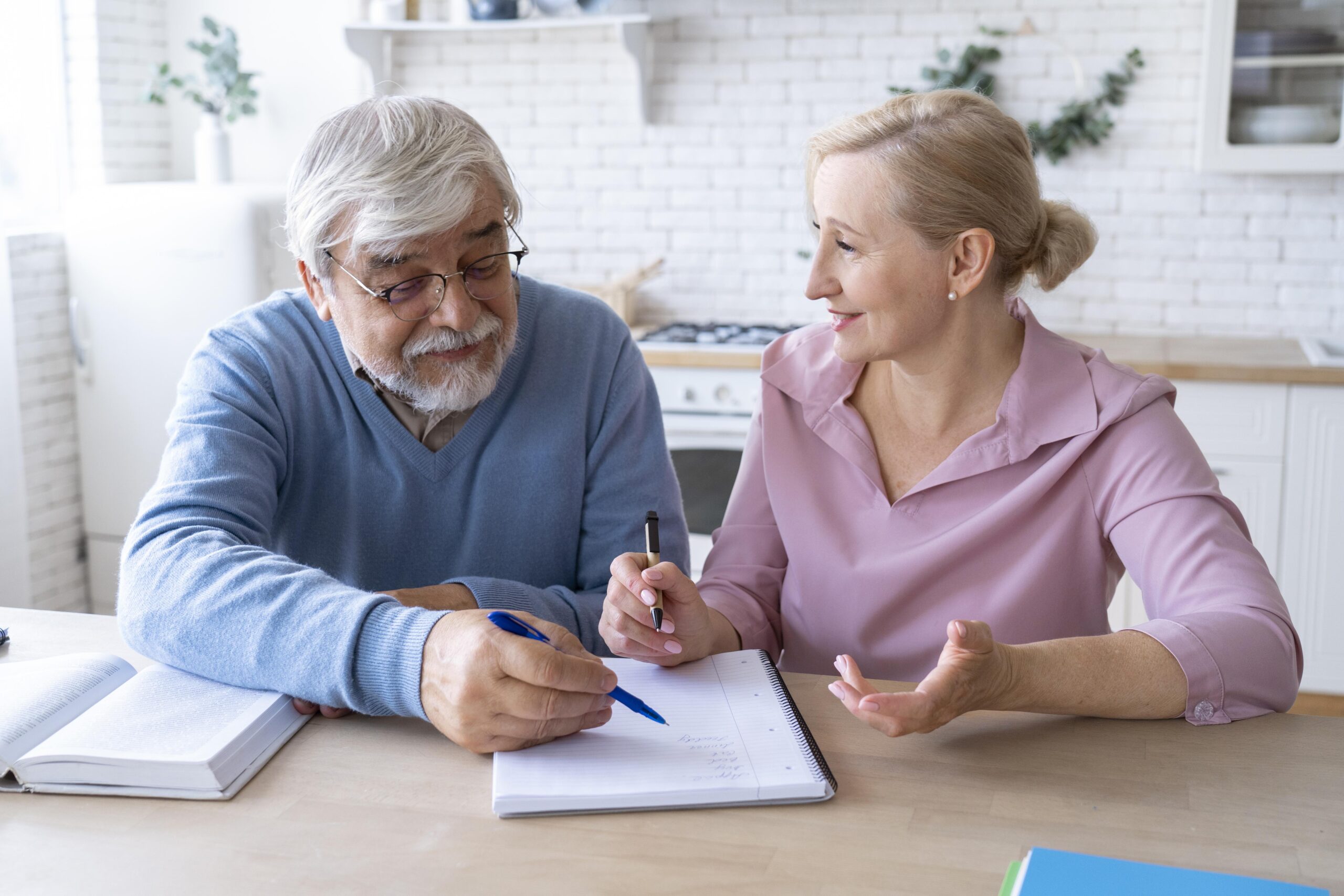 Selling Life Insurance Policy – Complete 2025 Guide by Summit Life Settlements