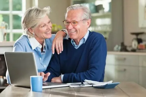 Selling a Life Insurance Policy for Cash: How to Unlock Hidden Value 1 selling a life insurance policy for cash